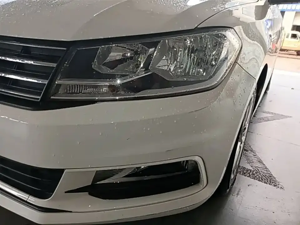 Volkswagen Santana