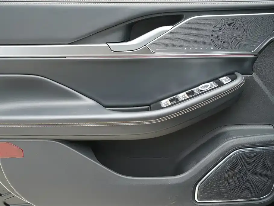 Lincoln Z