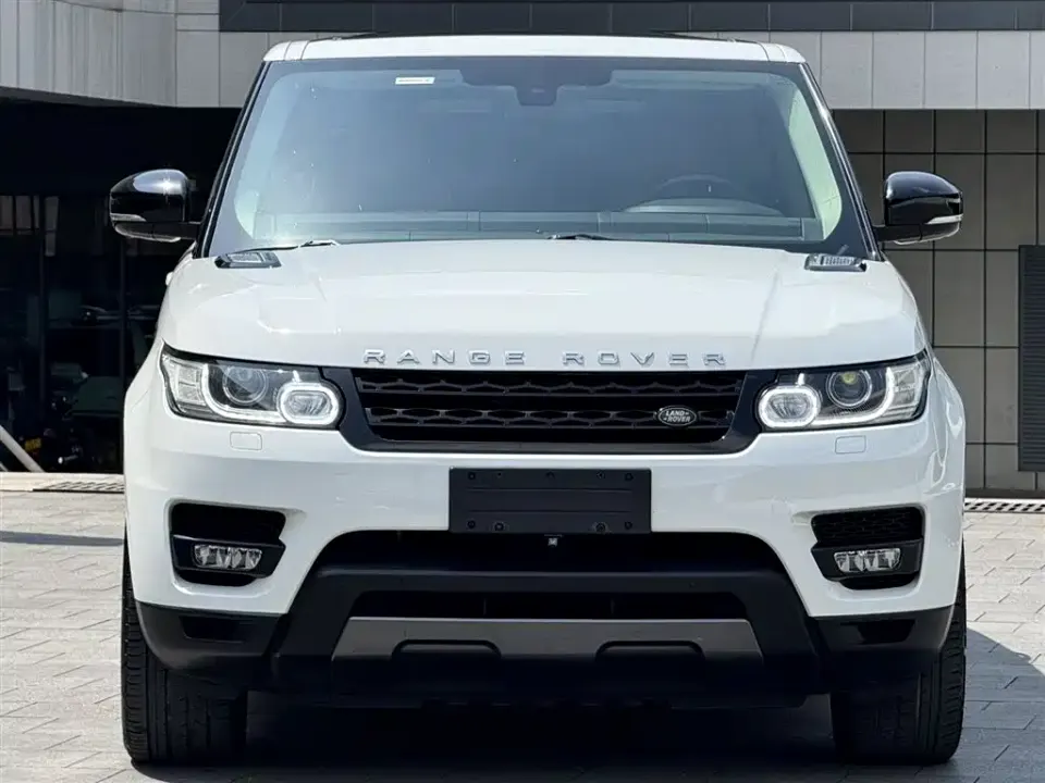 Land Rover Sport