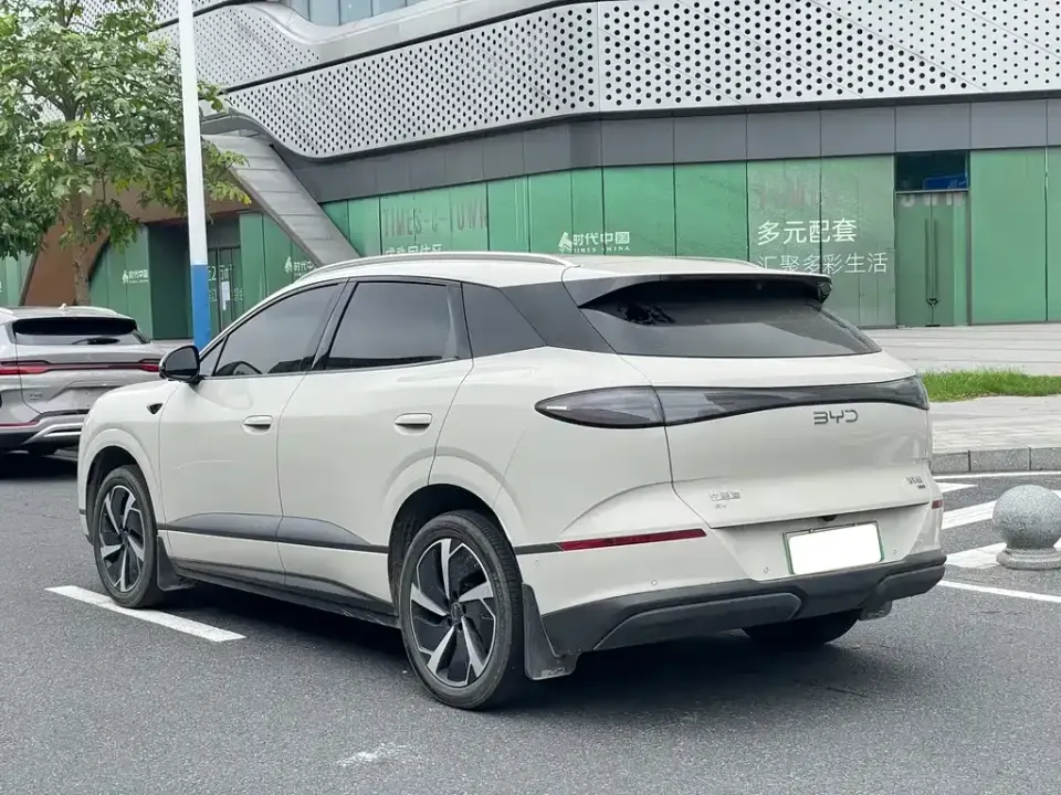 BYD Sealion 06