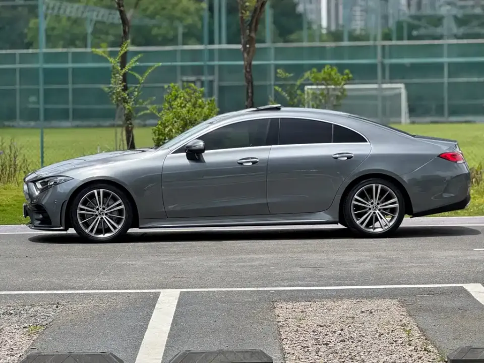 Mercedes-Benz CLS