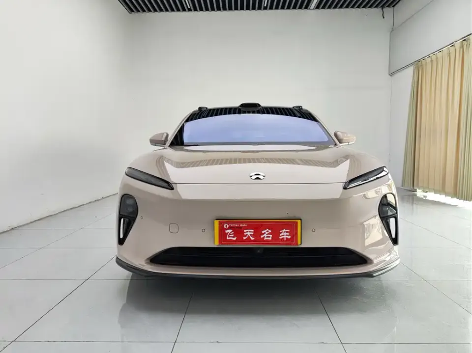 Nio ET5T