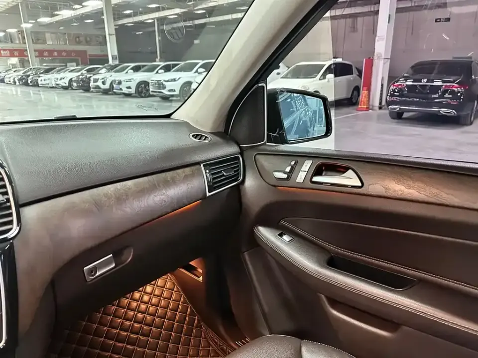Mercedes-Benz GLE (Import)