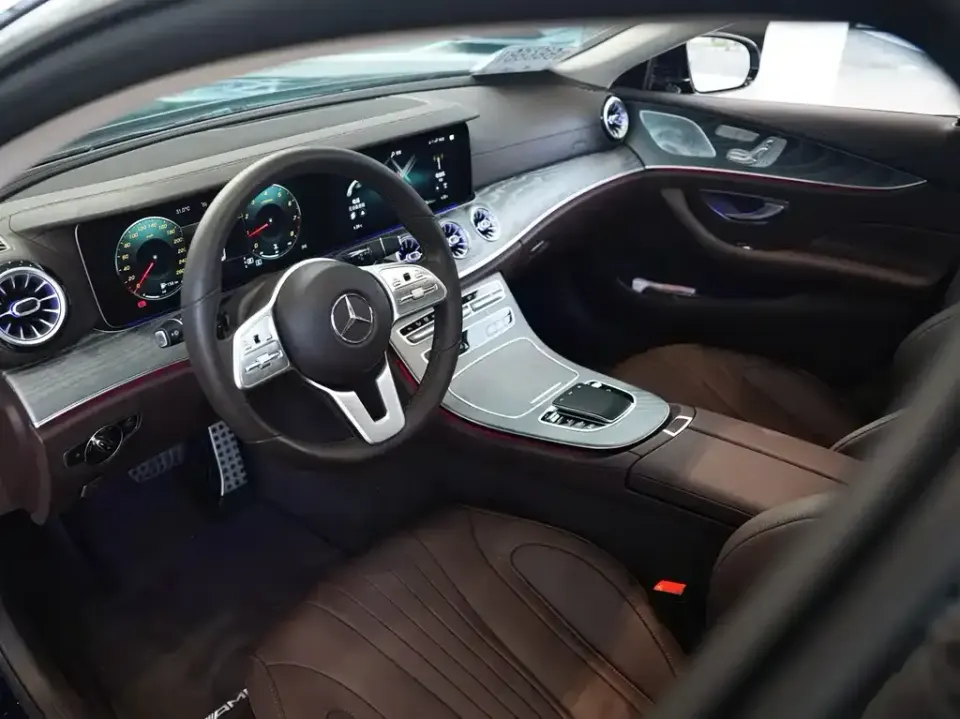 Mercedes-Benz CLS