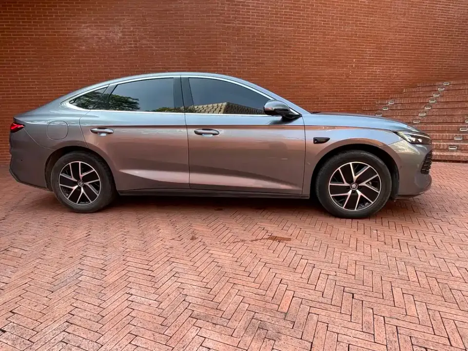 BYD Qin L