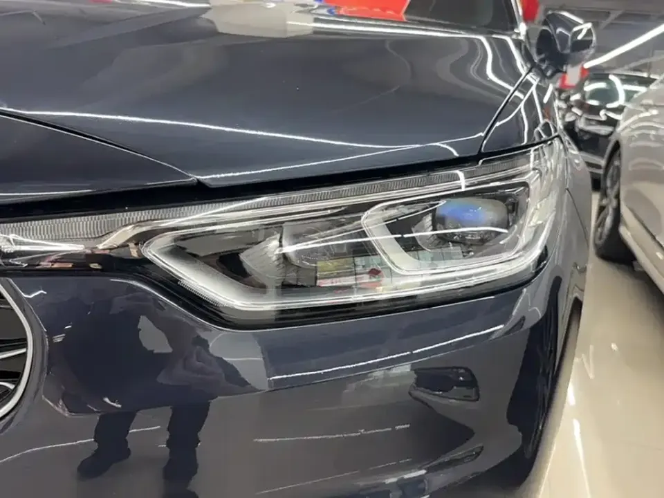 Ford Taurus
