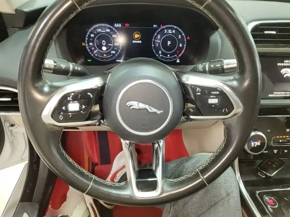 Jaguar XEL
