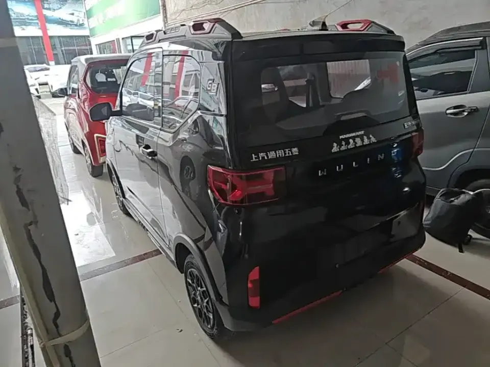 Wuling MINIEV