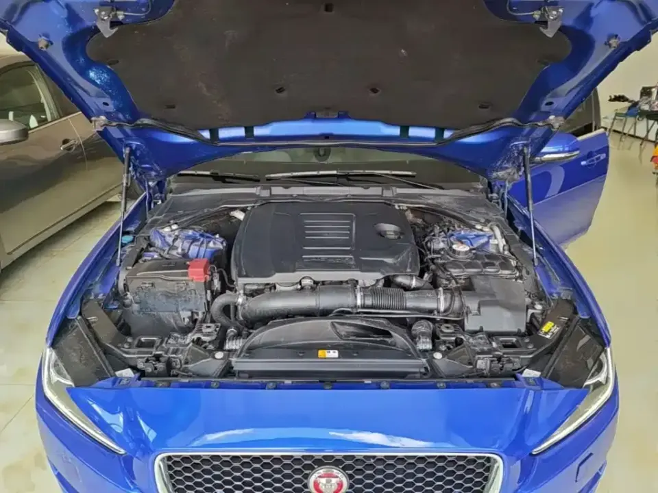 Jaguar XEL
