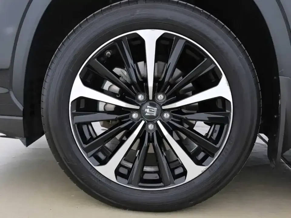 Toyota Crown Kluger