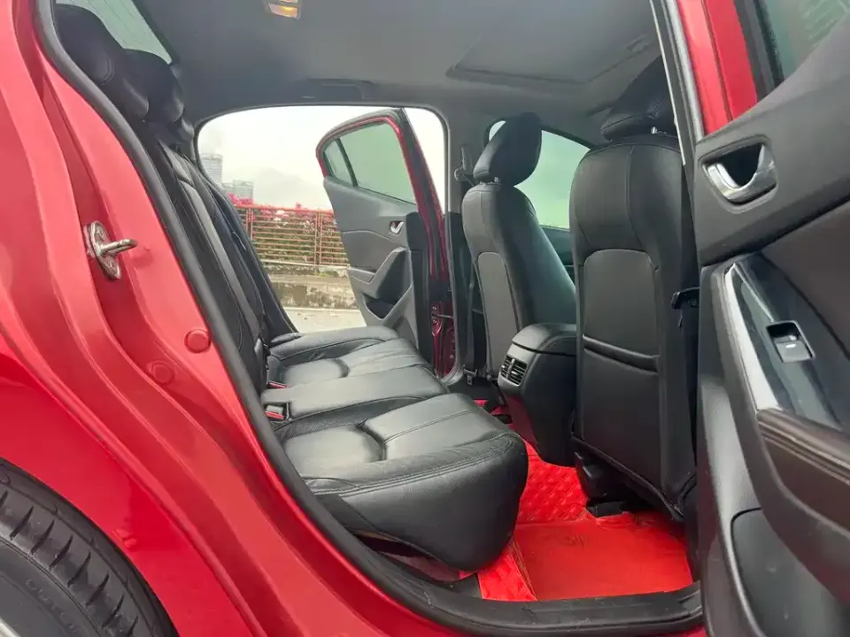 Mazda 3 Axela