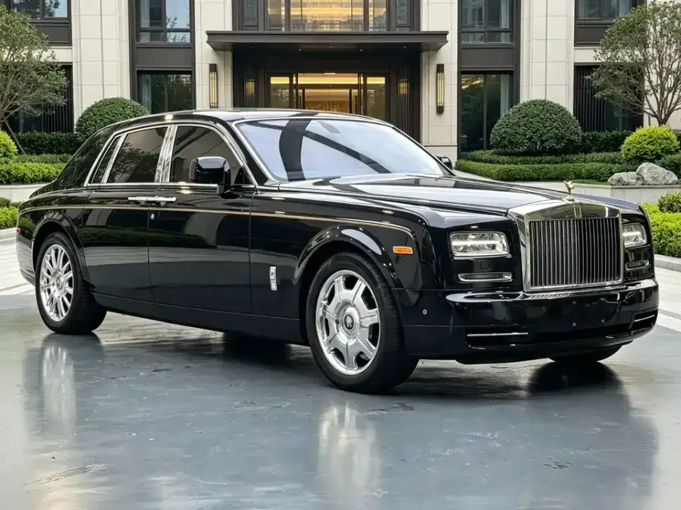 Rolls-Royce Phantom