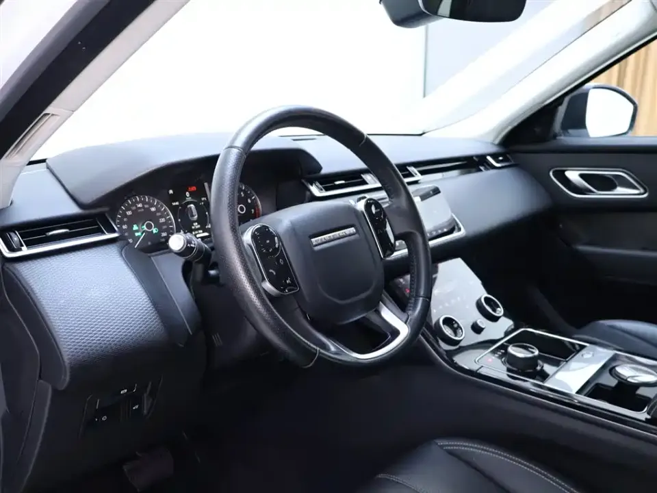 Land Rover Velar