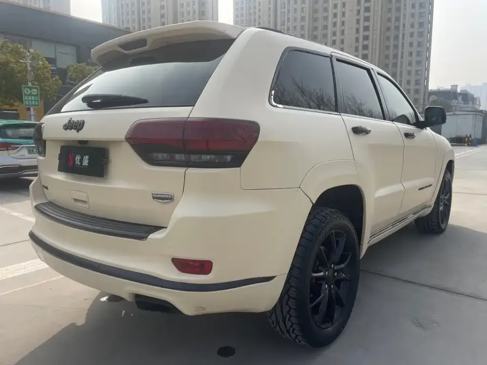 Jeep Grand Cherokee (Import)