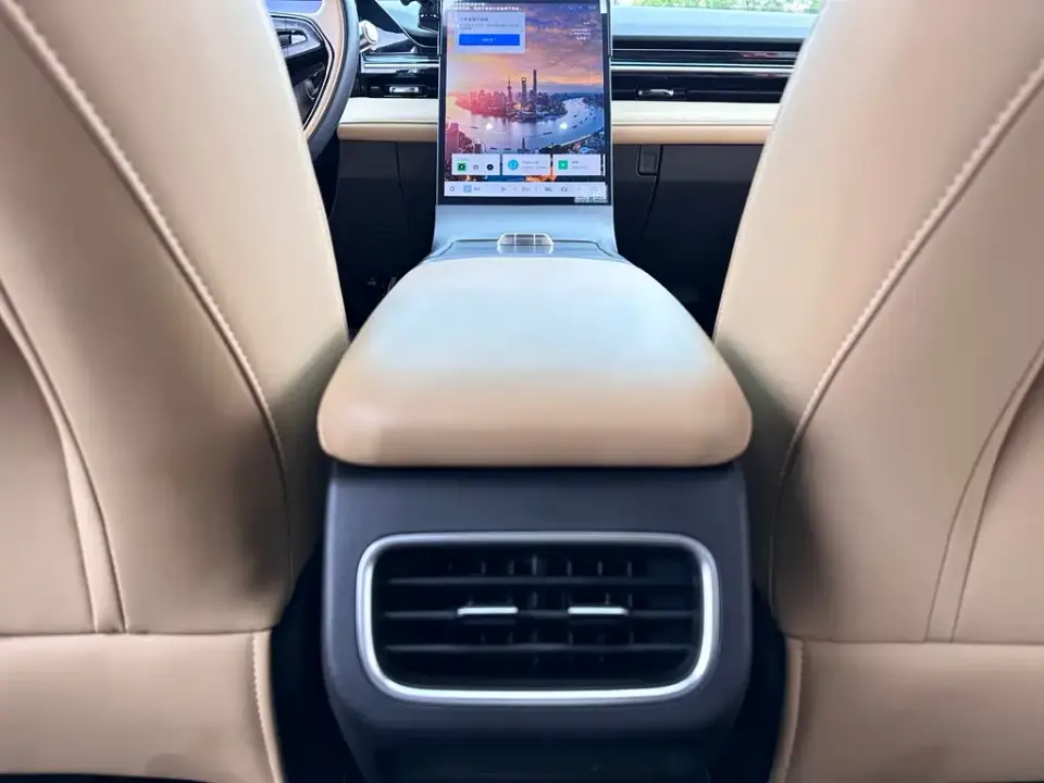 Galaxy Galaxy L6