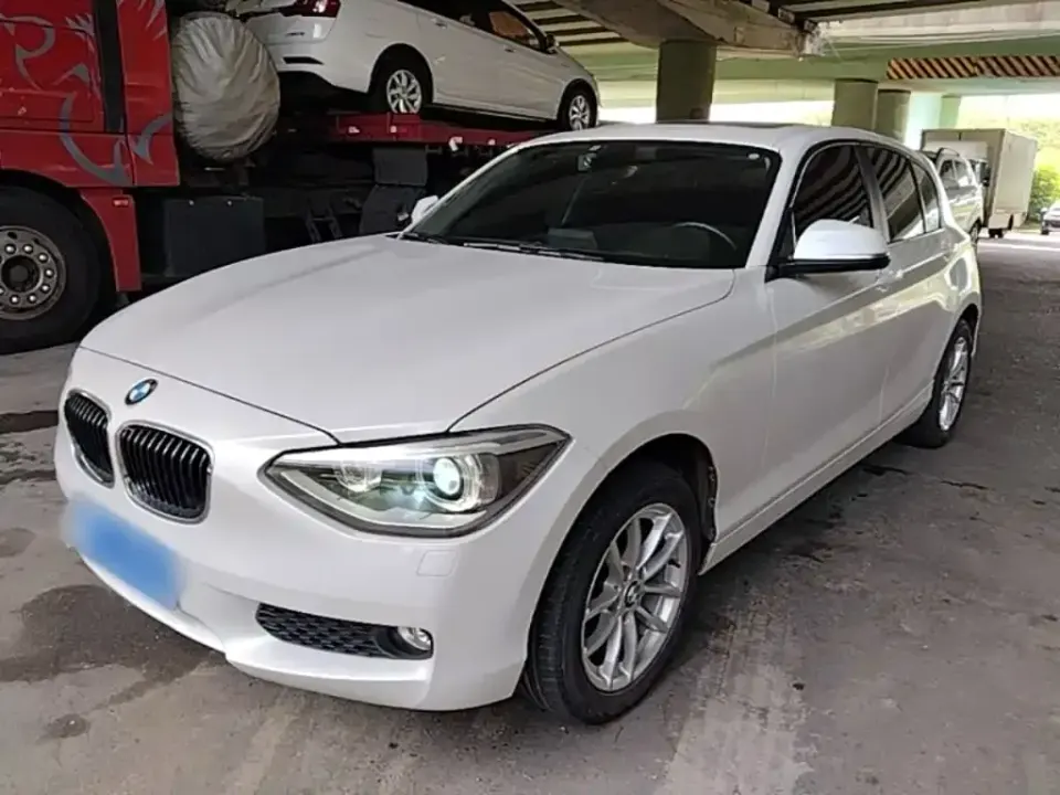 BMW 1 Series (Import)