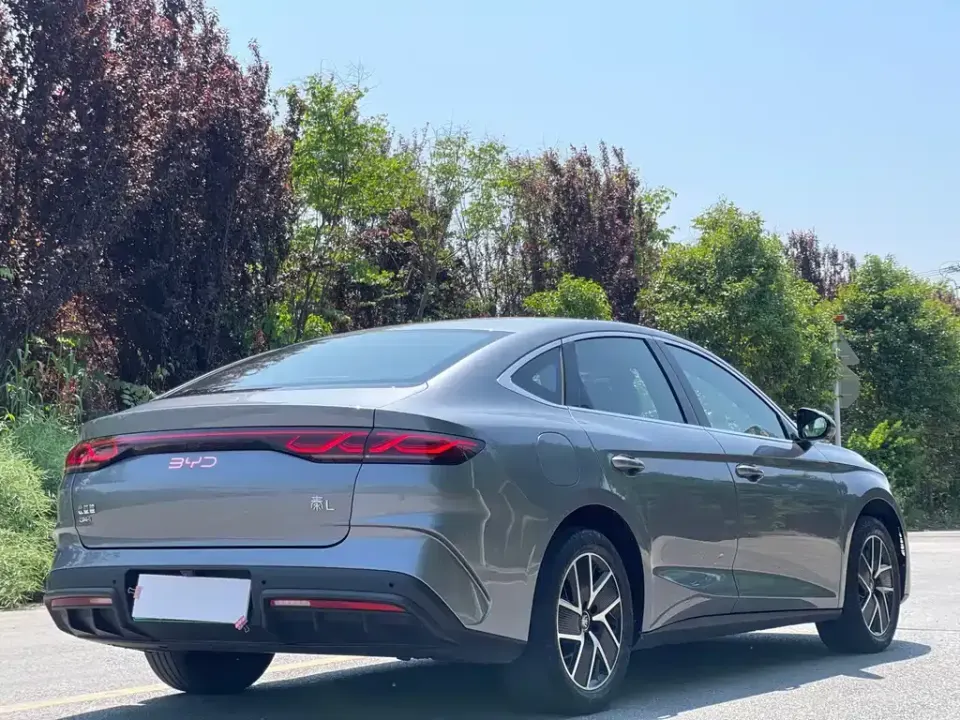 BYD Qin L