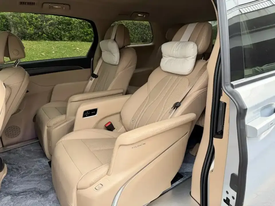 Buick GL8 Hybrid
