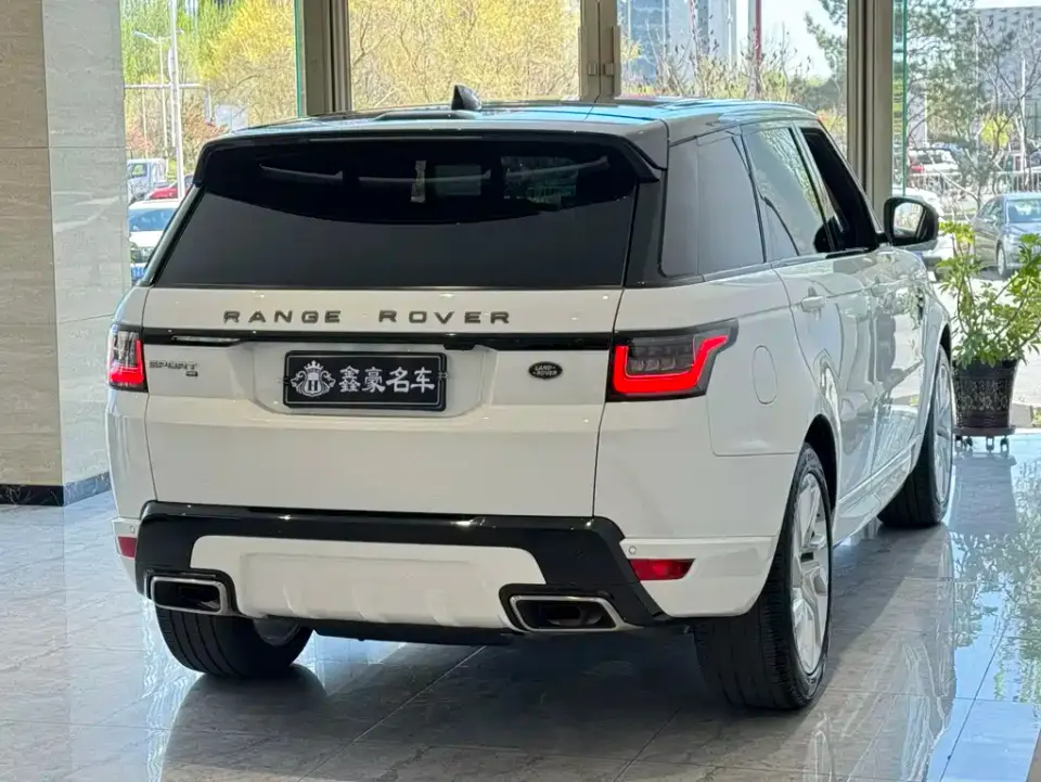 Land Rover Sport