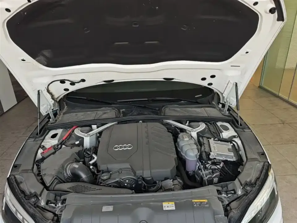 Audi A5 (Import)