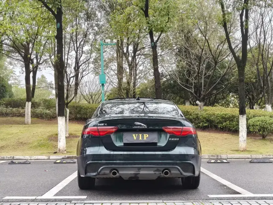 Jaguar XEL