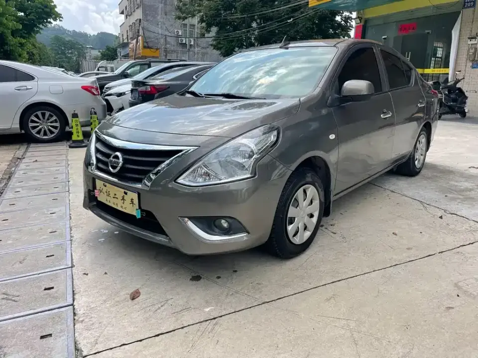 Nissan Sunny