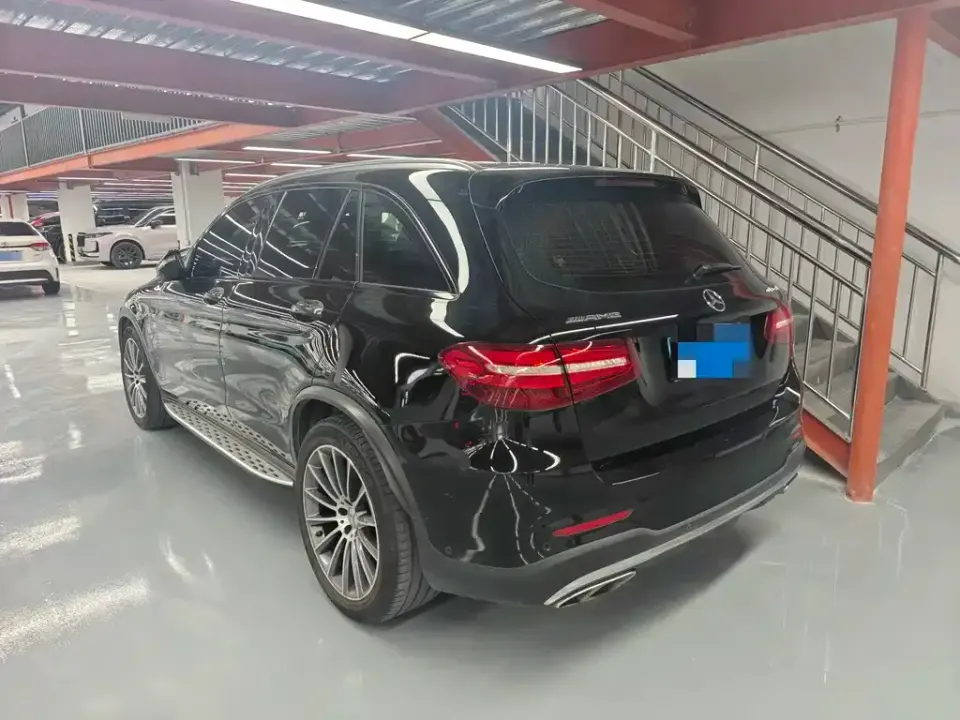 Mercedes-Benz GLC AMG