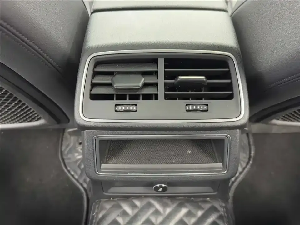Audi A6 (Import)