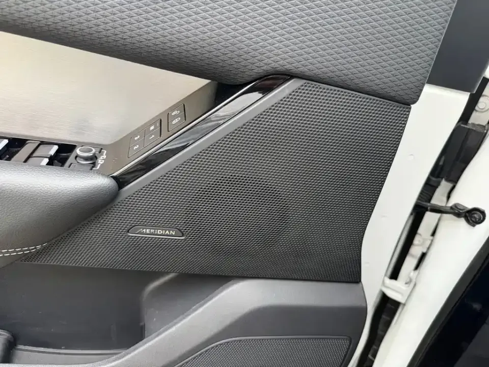 Land Rover Velar