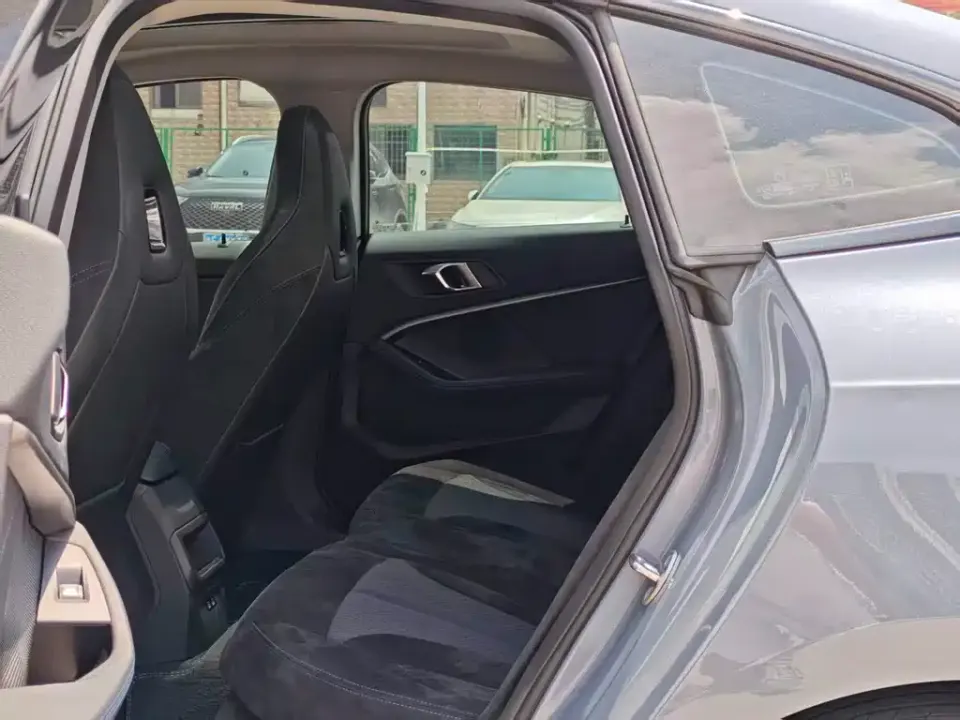BMW 2 Series (Import)