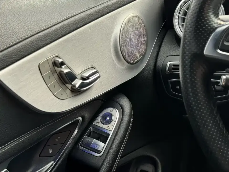 Mercedes-Benz C-Class (Import)