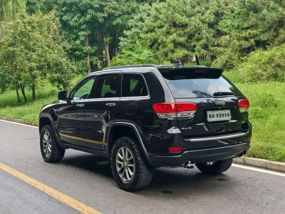 Jeep Grand Cherokee (Import)