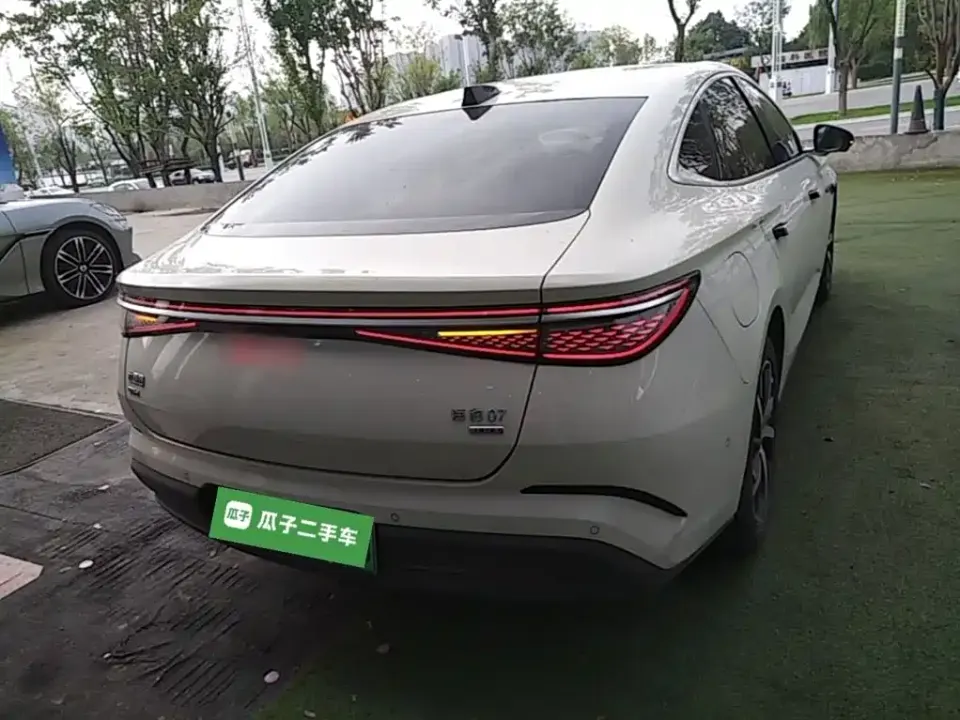 BYD Seal 07 DM-i
