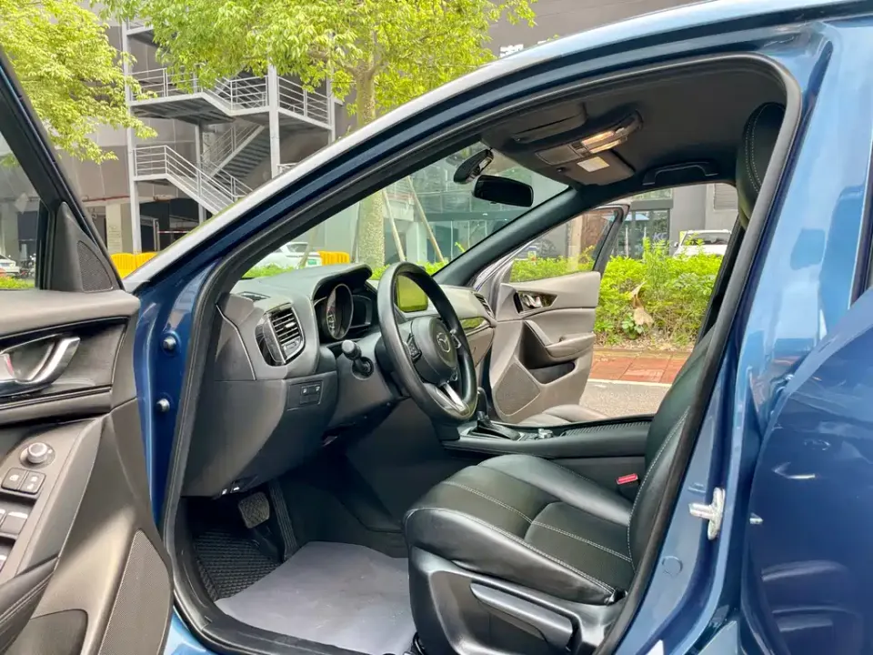 Mazda CX-4