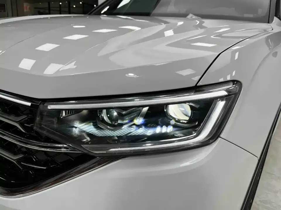 Volkswagen X