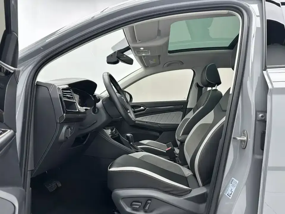 Jetta VS7