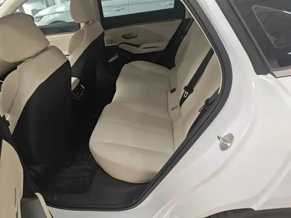 BYD Qin L