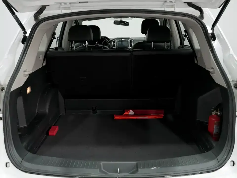 Venucia T70