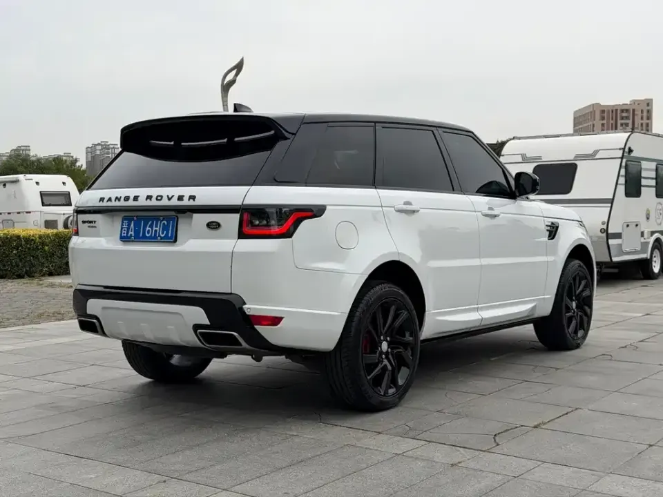 Land Rover Sport