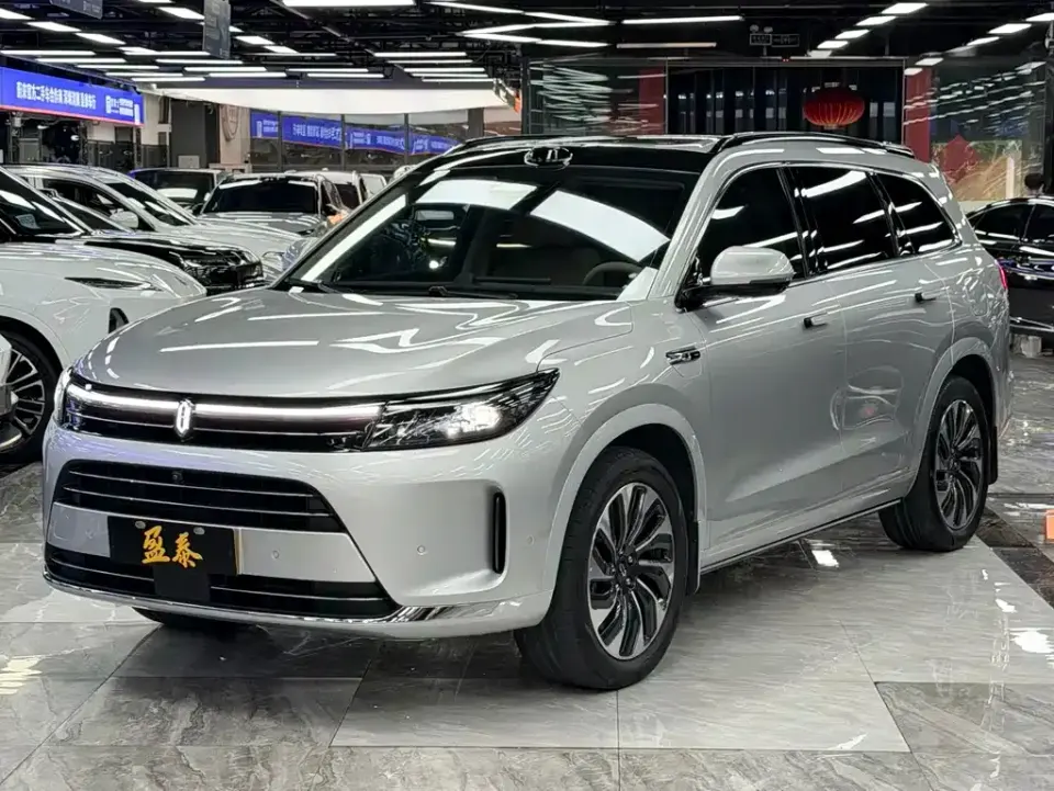 AITO M7