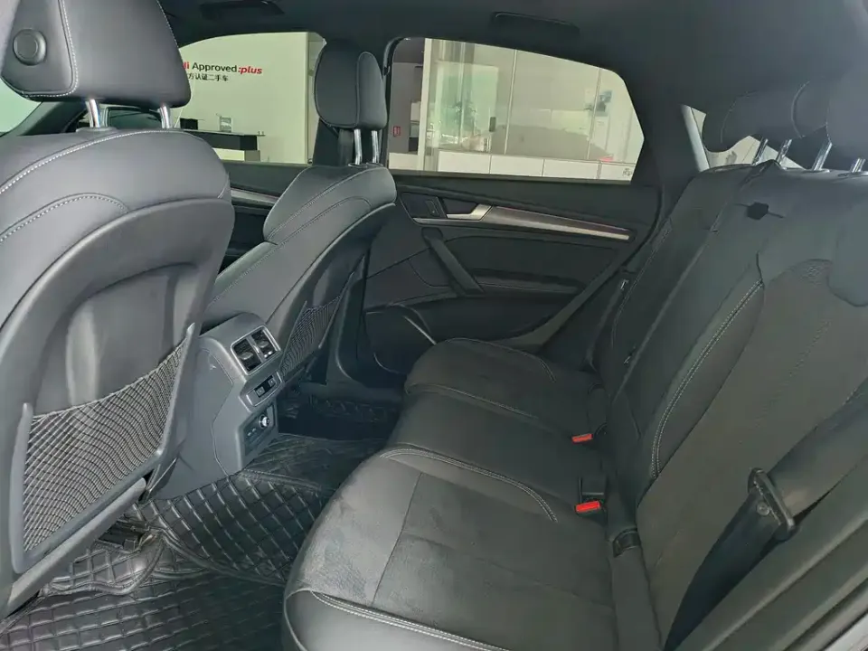 Audi Q5L Sportback