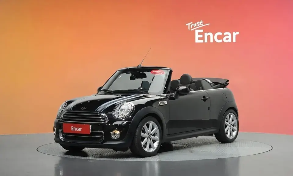 MINI Cooper Convertible