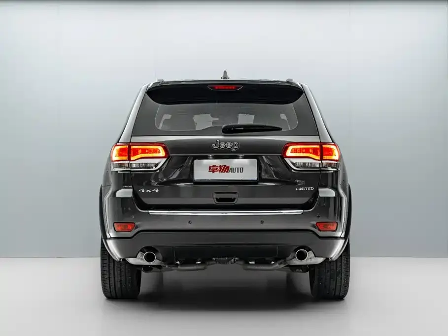 Jeep Grand Cherokee (Import)
