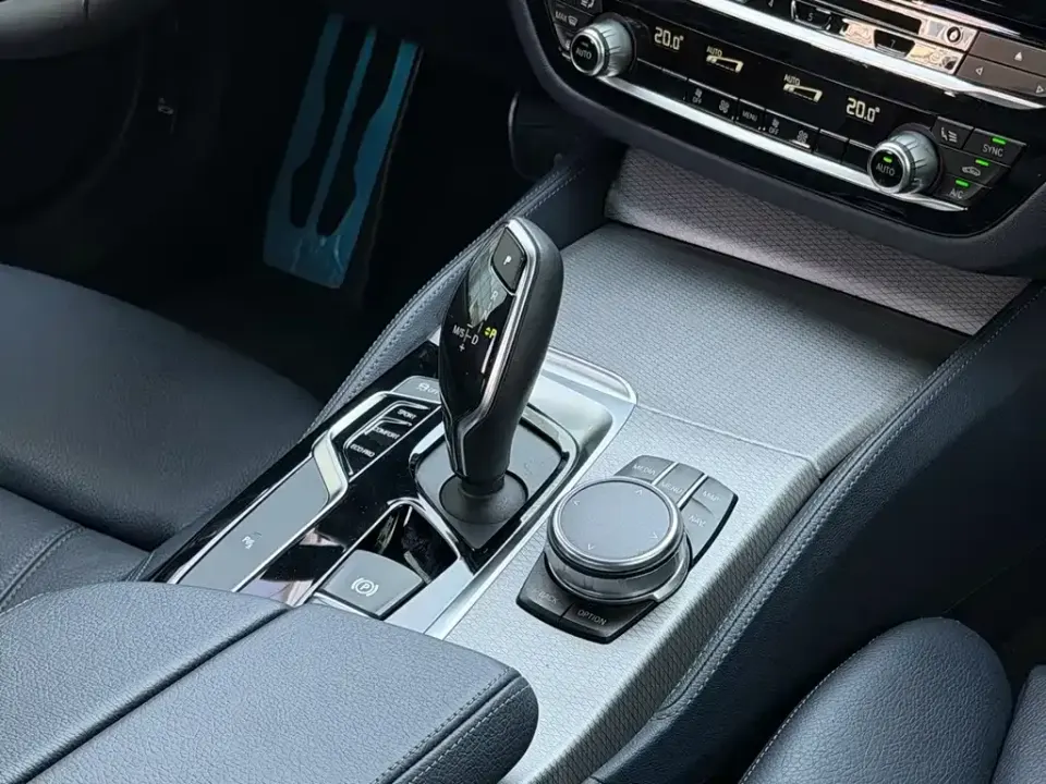 BMW 5 Series (Import)