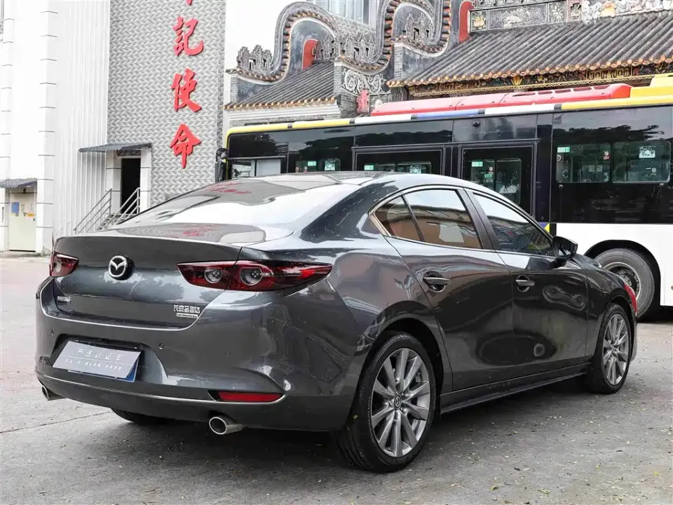Mazda 3 Axela