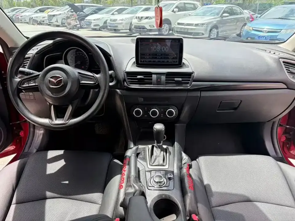 Mazda 3 Axela