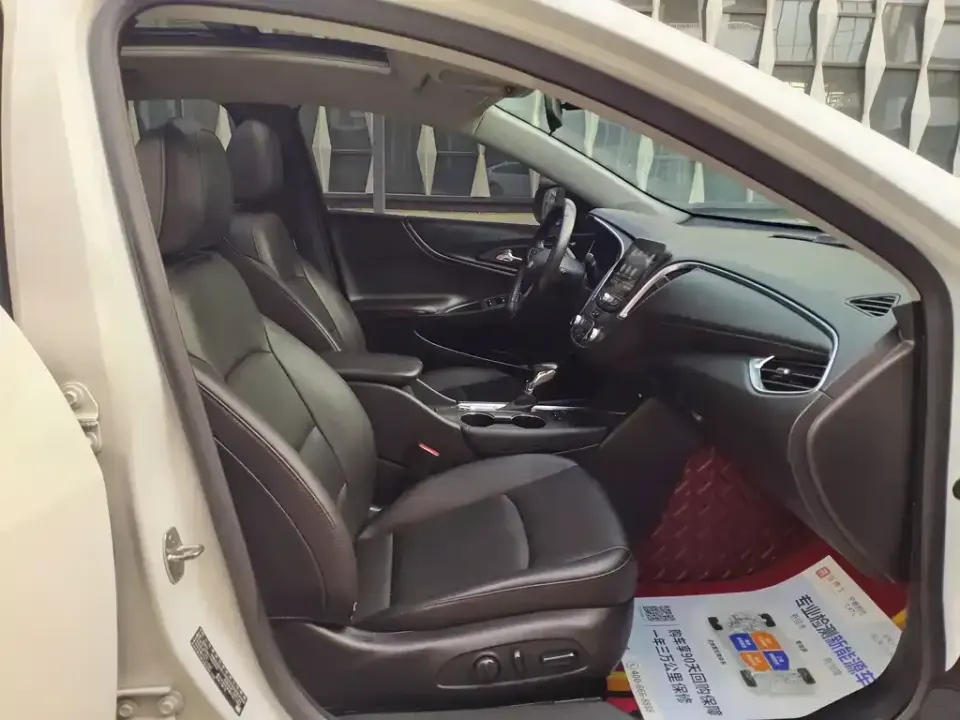 Chevrolet Malibu XL