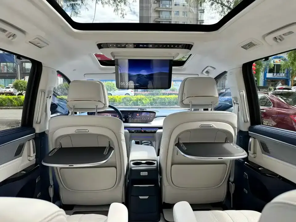 Buick GL8 Hybrid