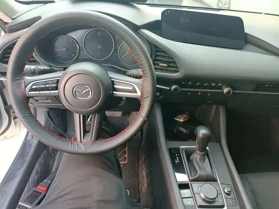 Mazda 3 Axela