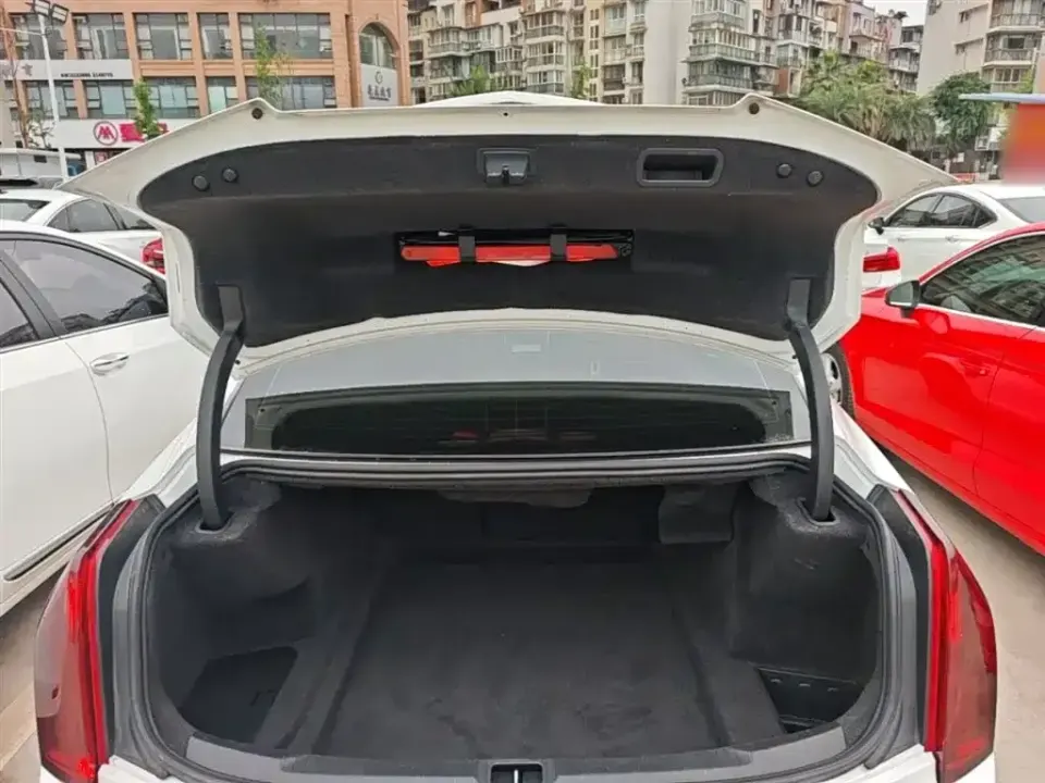 Cadillac ATS-L